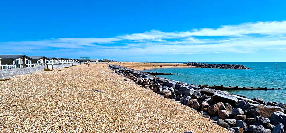 The Burrows Holiday Caravan, Seal Bay