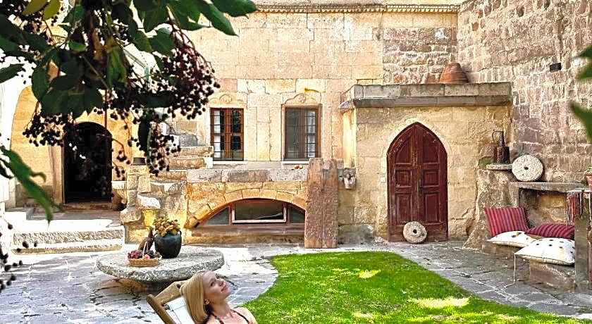 Les Maisons De Cappadoce