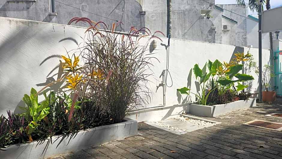 La Perla Holiday Apartments