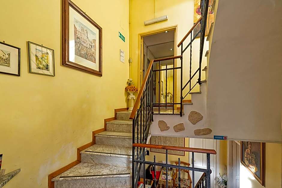 A Vinicius Et Mita Guest House