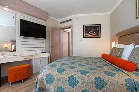 Orange Suite - 2 Bedroom