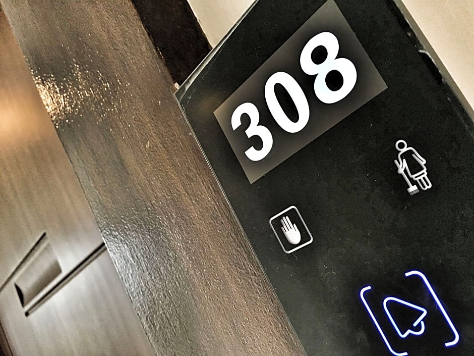 The Reef Hotel And Residences