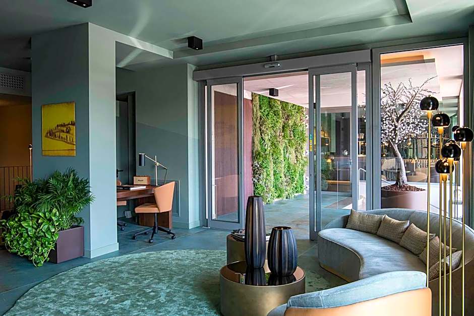 Columbus Urban Resort