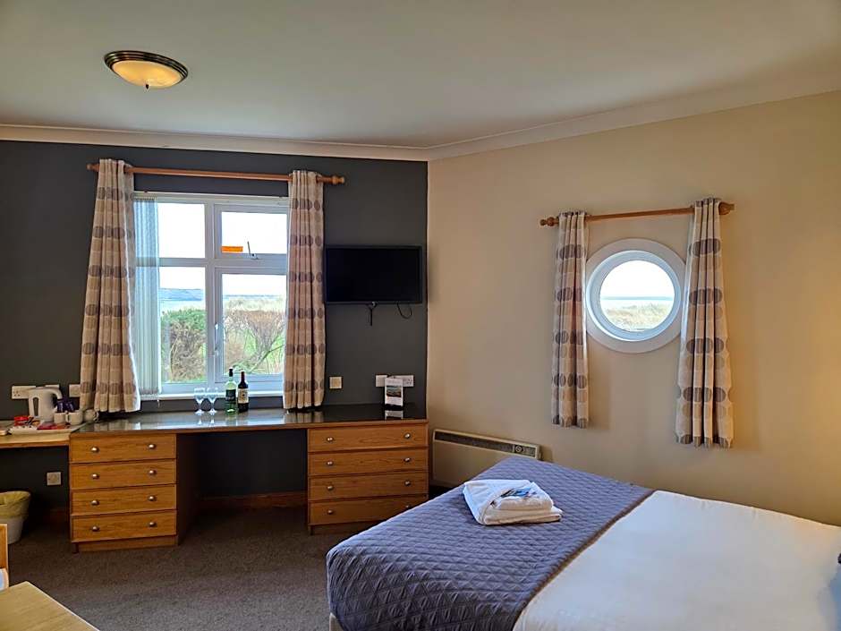 The Little Haven Hotel On The Beach