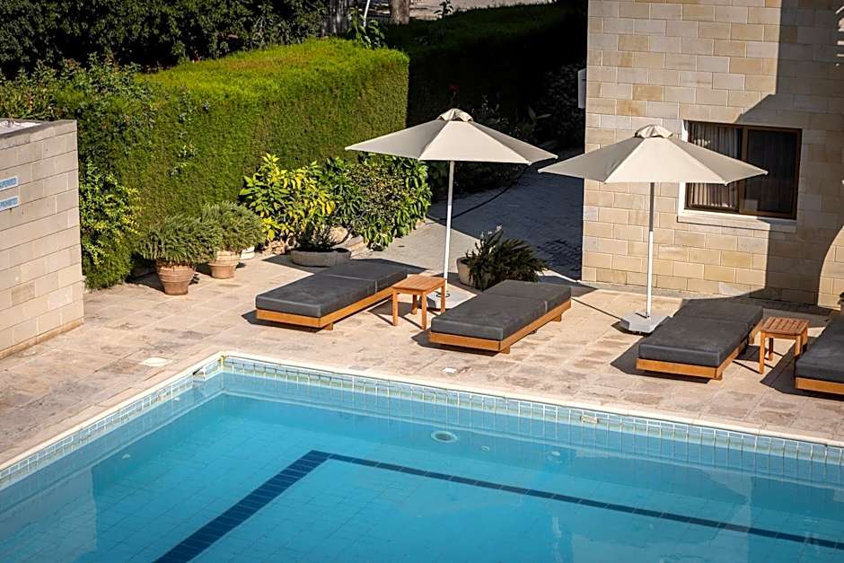 Stephanos Hotel Apartments