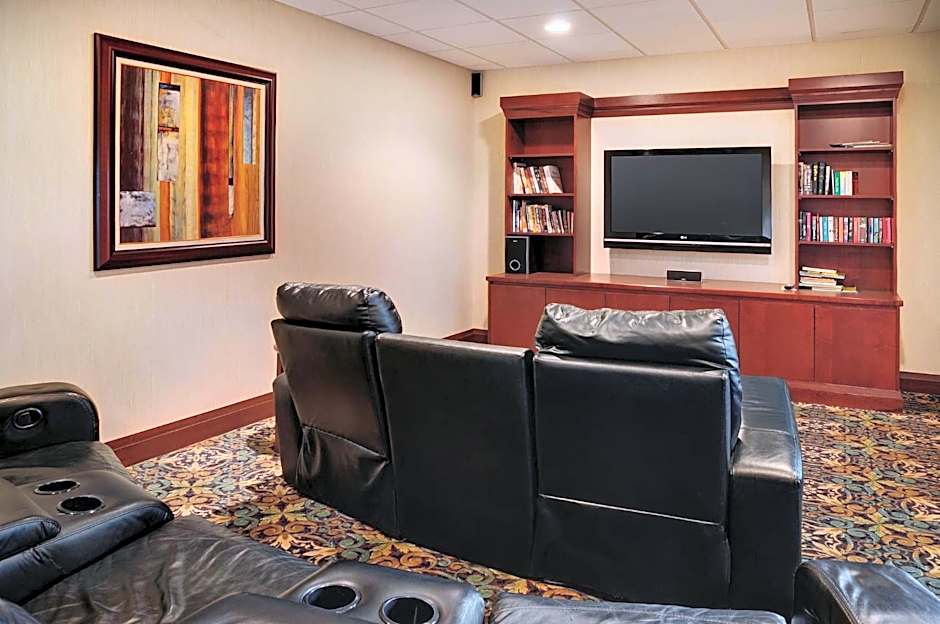 Staybridge Suites Oakville Burlington By IHG