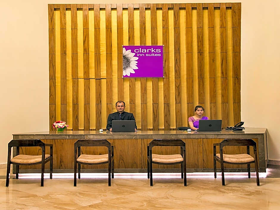 Clarks Inn Suites Katra