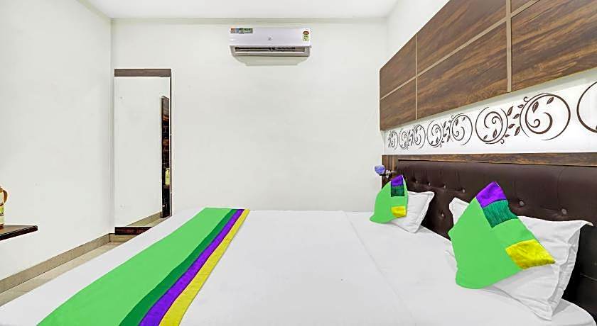 Itsy Hotels Anjali Mahal, 500 Mtrs From Mathura Railway Station