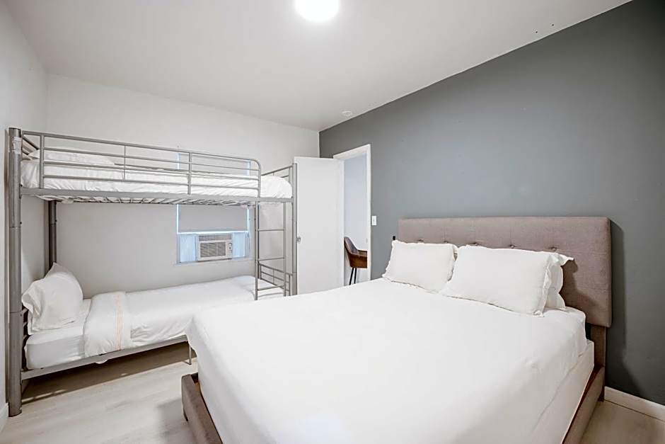 PRAIA Hotel Hollywood