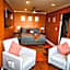 Perfect DTWN 2 Bed Condo with Cali King Bed and Gym