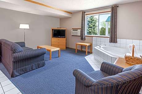 Queen Room - Non-Smoking