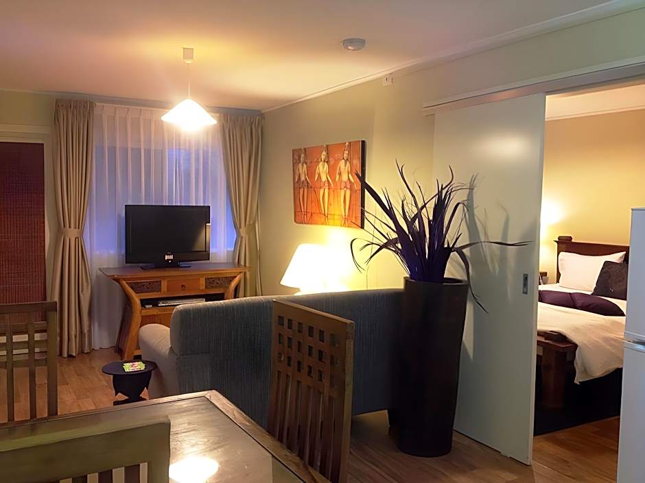 Coconut Palms on the Bay