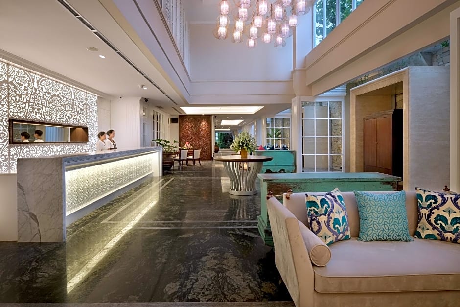 Jambuluwuk Oceano Seminyak Hotel