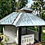 Asim Paris Guesthouse & jungle trekking