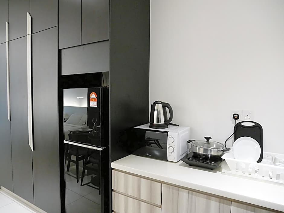 Atria Sofo Suites - Petaling Jaya