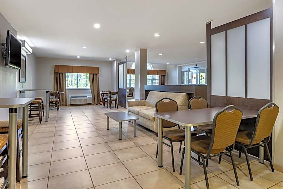 Microtel Inn & Suites By Wyndham Sylva Dillsboro Area