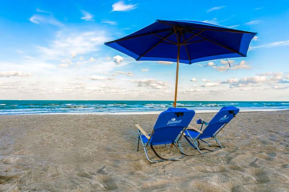 Beachside Hotel and Suites