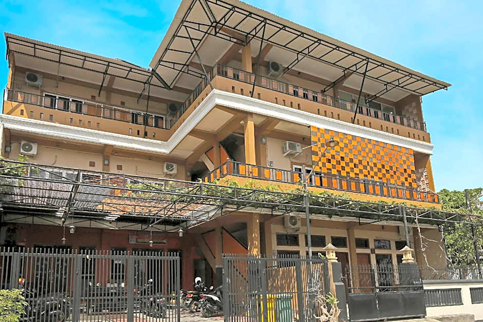 Collection O 91449 Griya Ampenan Residence