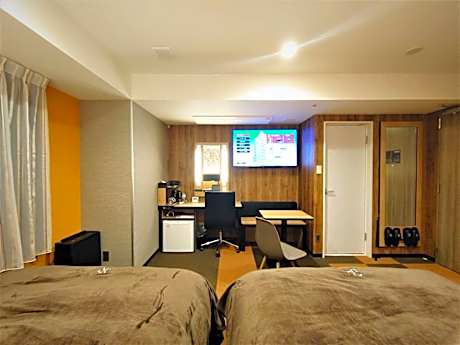 Twin Room - Non-Smoking