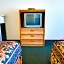 Redwood Inn