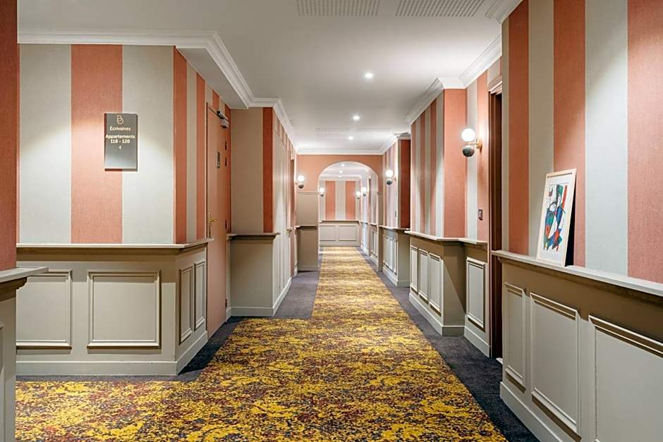 Edgar Suites Chatillon