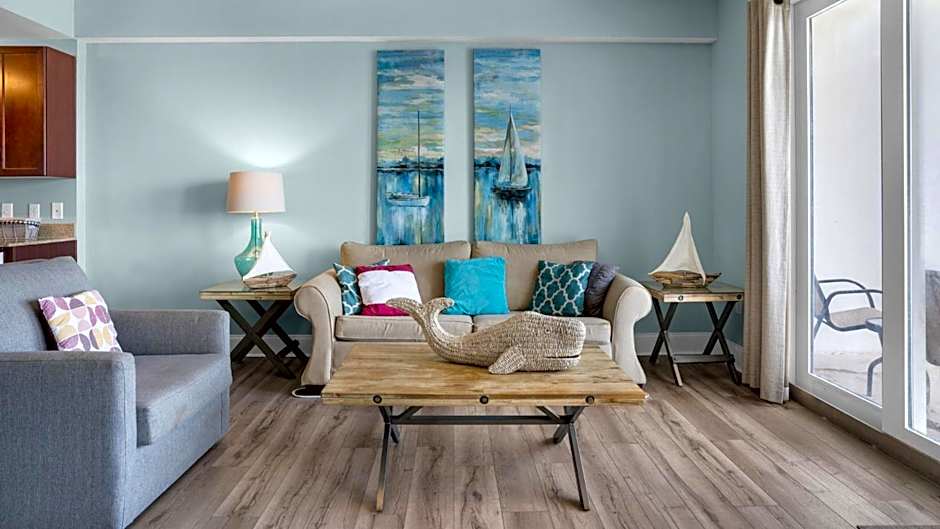 Laketown Wharf 1037