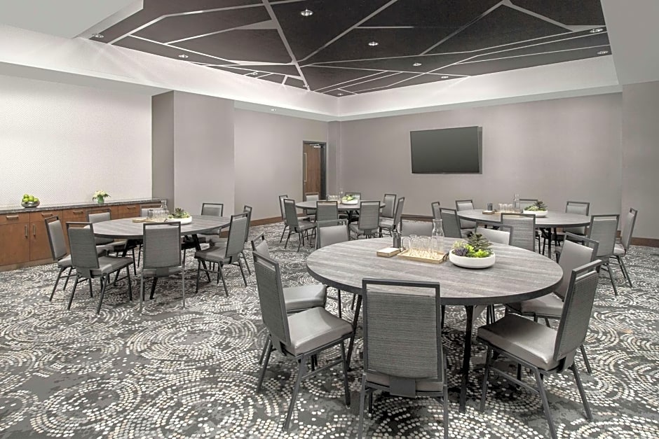 Embassy Suites By Hilton Knoxville Downtown