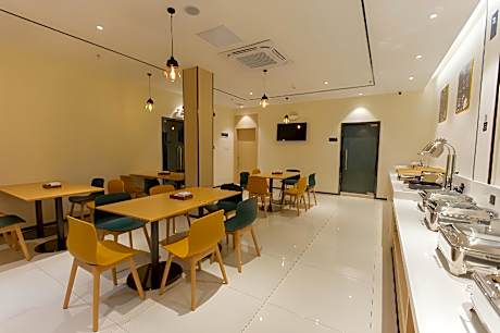 City Comfort Inn Shaoguan Biguiyuan Phoenix City Gold Village