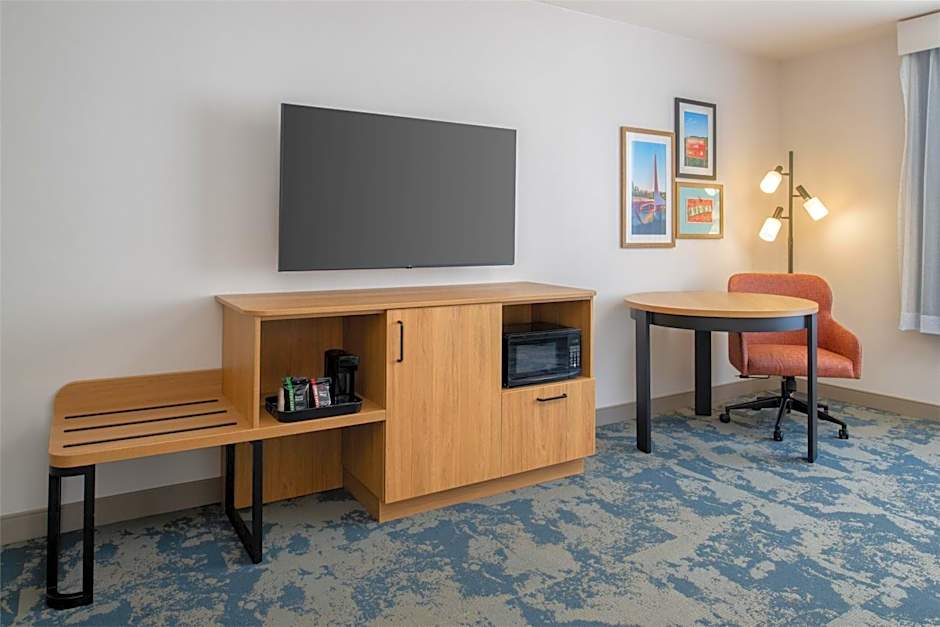 Hampton Inn By Hilton & Suites Redding