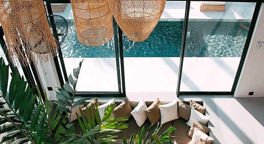 Luxury Baliwood Residence Villas