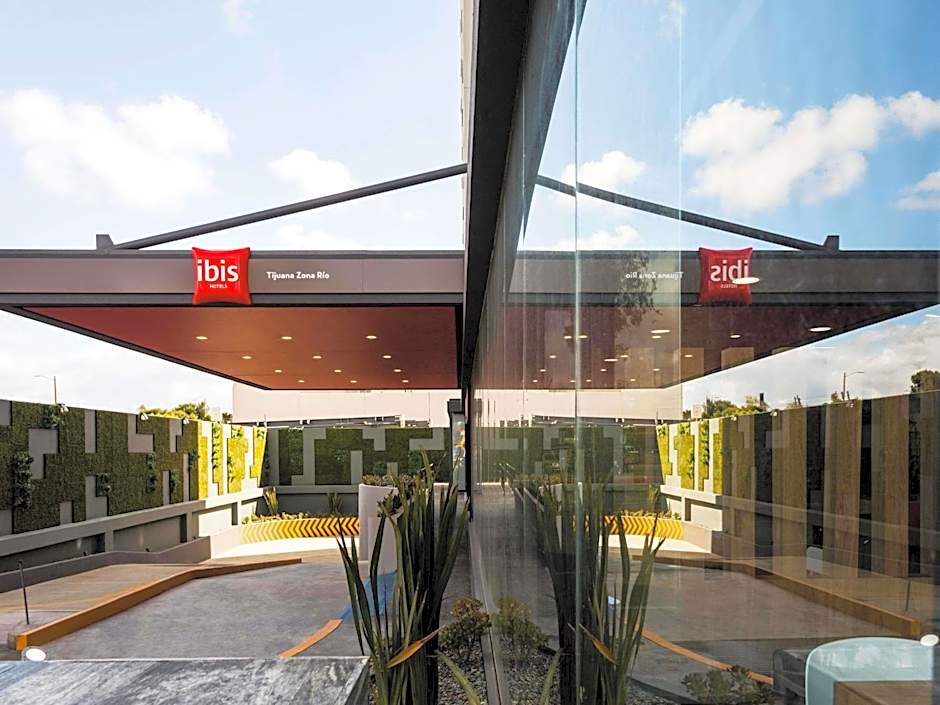ibis Tijuana