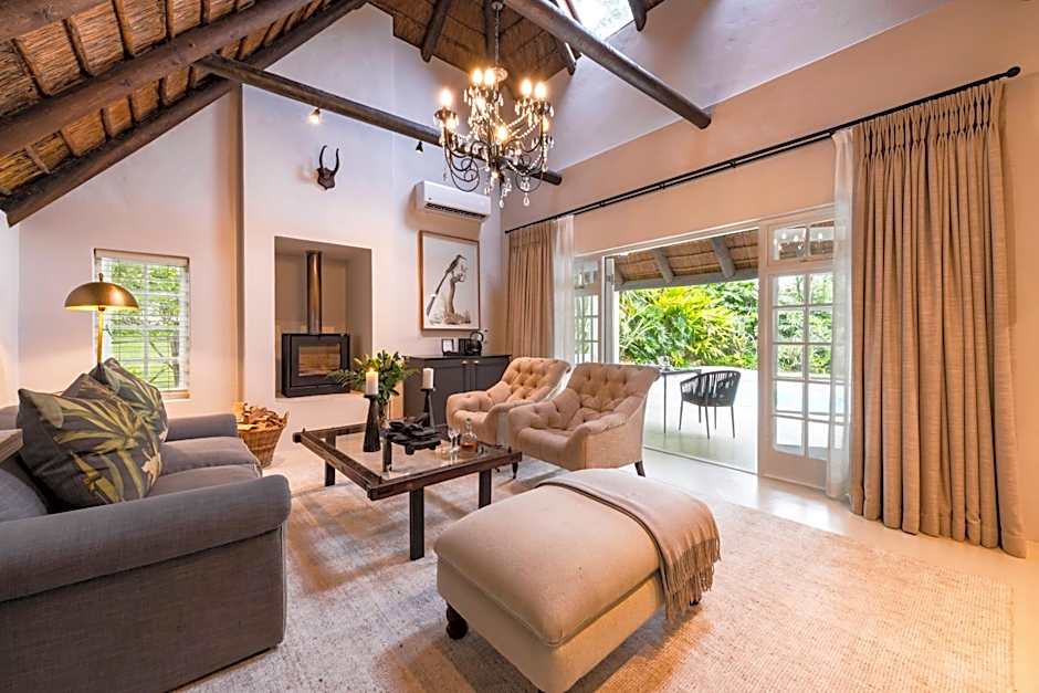 Hunters Country House