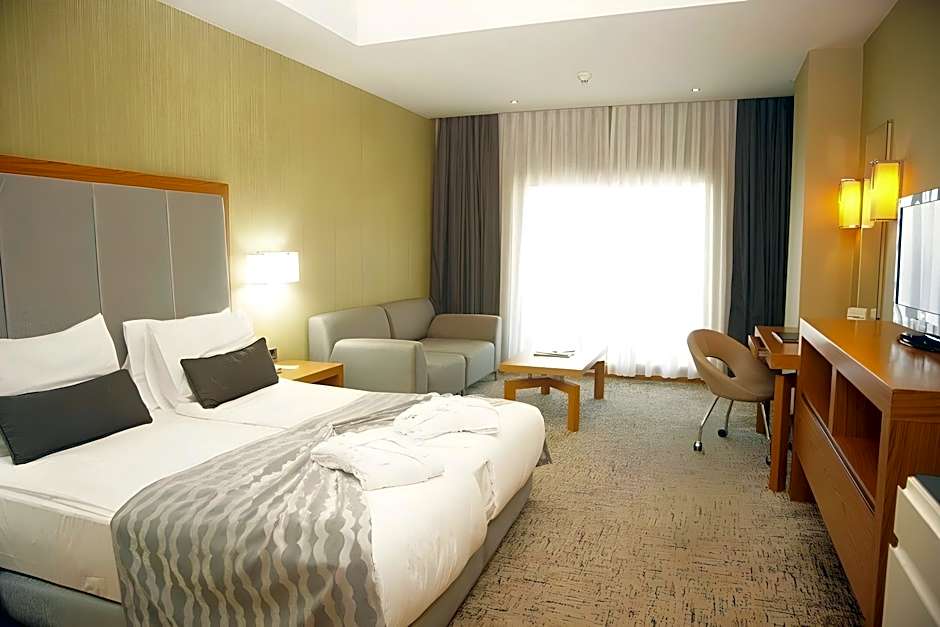 The Green Park Pendik Hotel & Convention Center