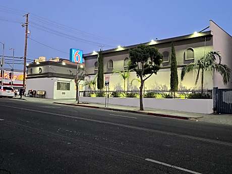 Motel 6 Los Angeles, CA - Downtown