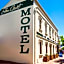 Elm Court Motel