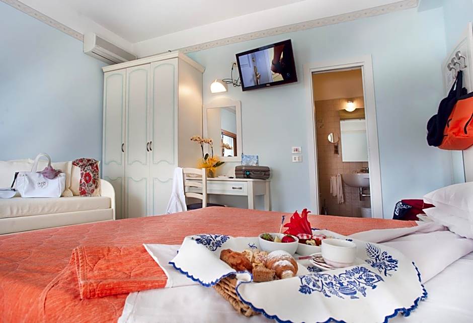 Hotel Cadiz