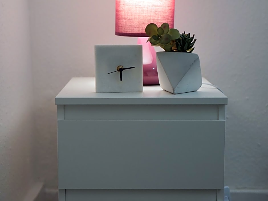 London Queens Apartments