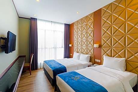 Superior Triple Room