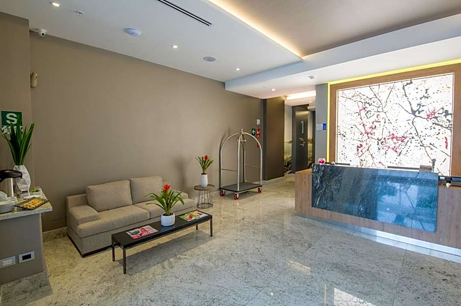 Best Western Plus Urban Larco Hotel