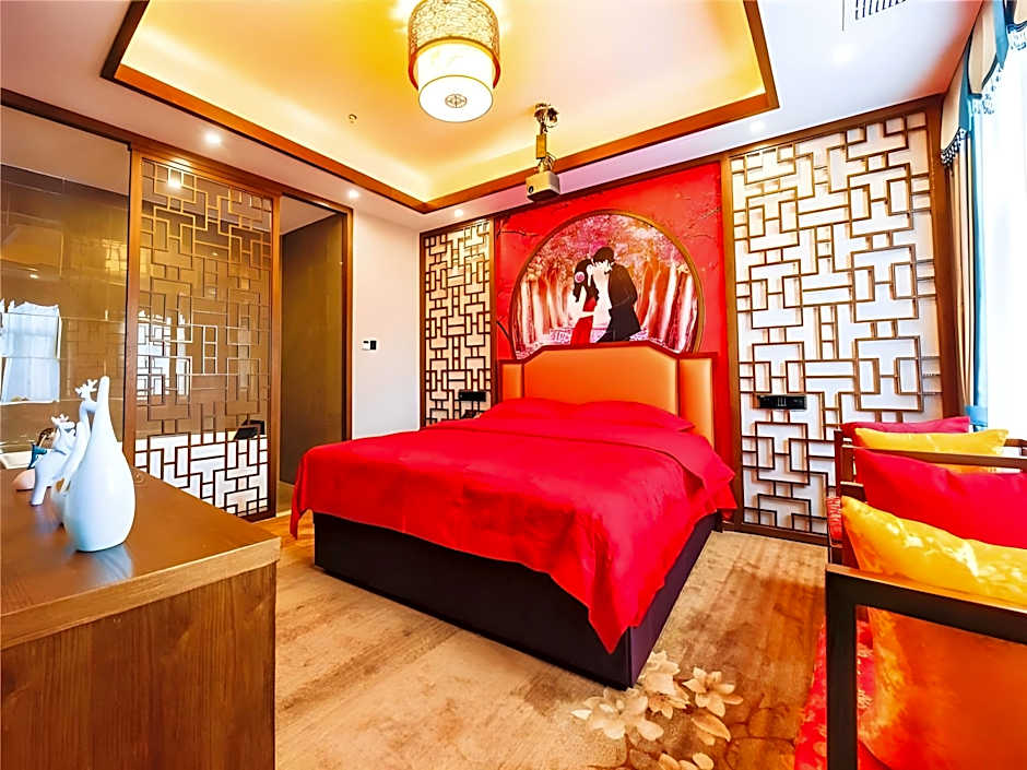 VX Wuxi Jiangyin High-tech Zone Panlongshan Park Hotel