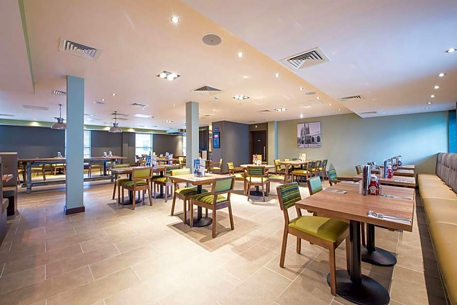 Premier Inn Chelmsford City Centre