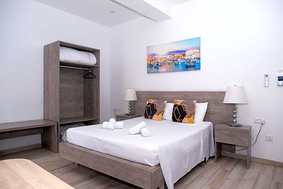 Napoli Suites Studios Aparthotel