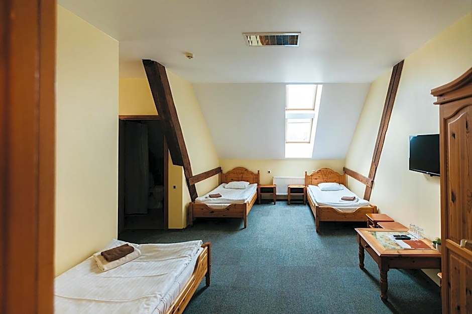 Jaunmoku Palace Complex Hotel