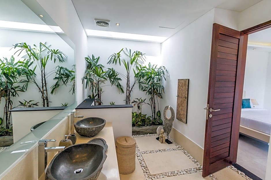Villa Nala - Amazing 3-Bedroom in Seminyak