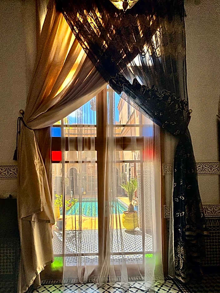 Riad Fes Baraka Piscine & SPA
