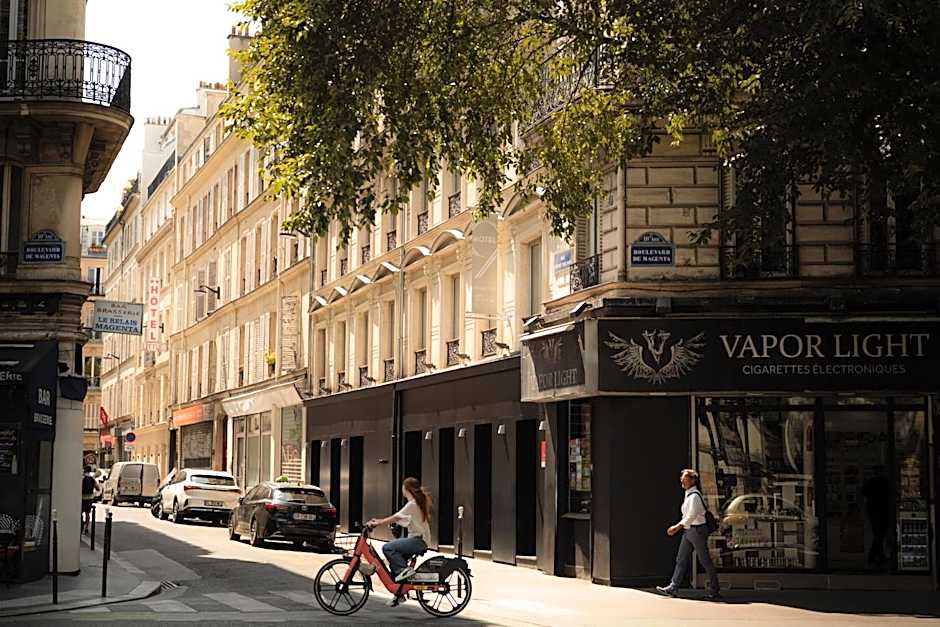9Hotel Republique