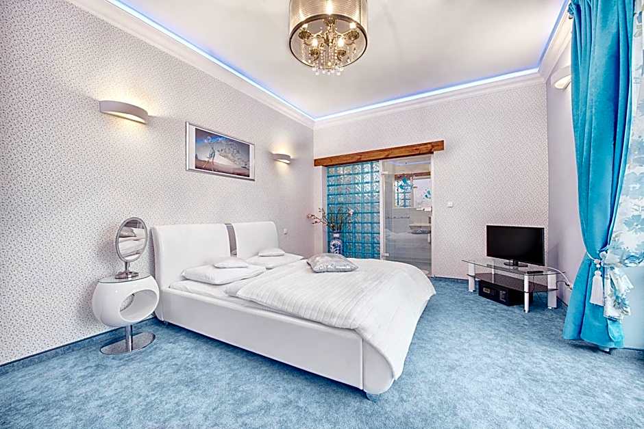 Żabi Dwór - HOTEL - RESTAURACJA - SPA