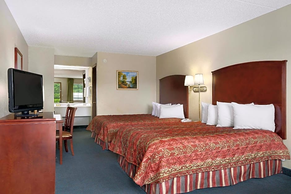 Days Inn by Wyndham Branson/Near the Strip
