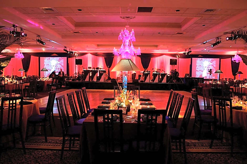 Radisson Hotel & Conference Center Rockford