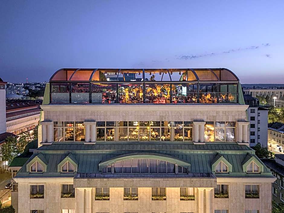 RADISSON BLU LEOGRAND HOTEL